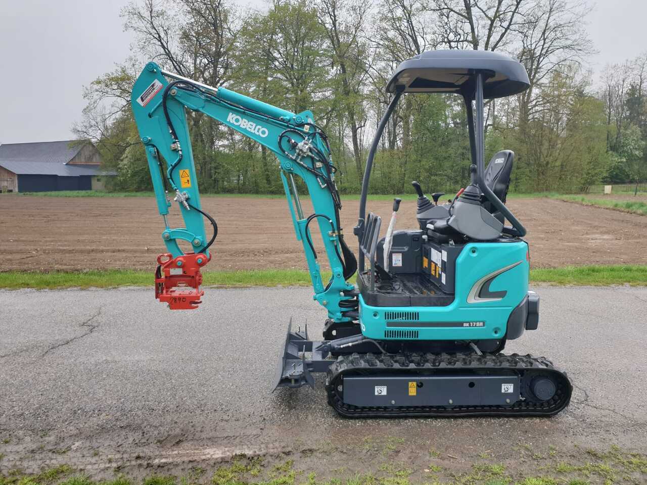 KOBELCO SK 17 SR-3E - Міні-екскаватор: фото 1 KOBELCO SK 17 SR-3E - Міні-екскаватор: фото 1