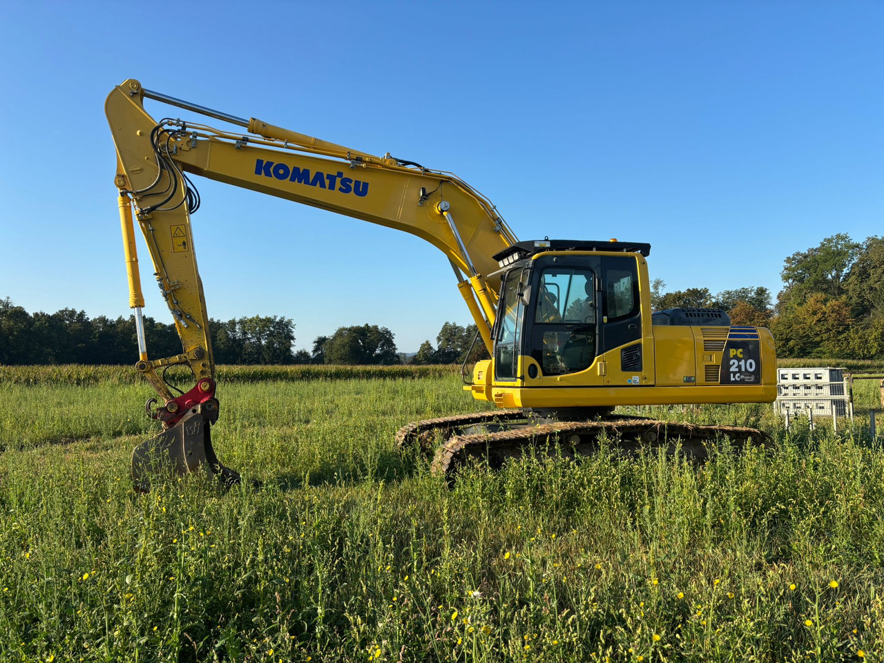 KOMATSU PC 210 LC-8 - Гусеничний екскаватор: фото 1 KOMATSU PC 210 LC-8 - Гусеничний екскаватор: фото 1