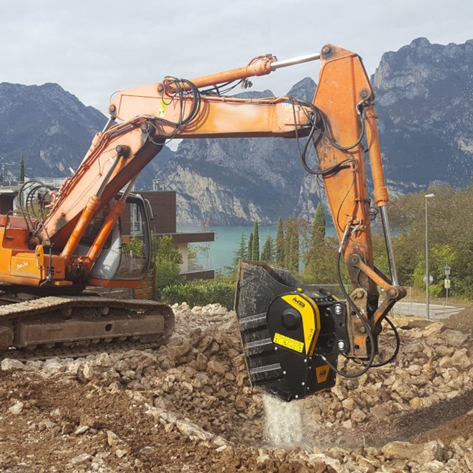 MB CRUSHER BF 70.2 S4 - Ківш в категорії Гусеничні екскаватори: фото 3 MB CRUSHER BF 70.2 S4 - Ківш в категорії Гусеничні екскаватори: фото 3