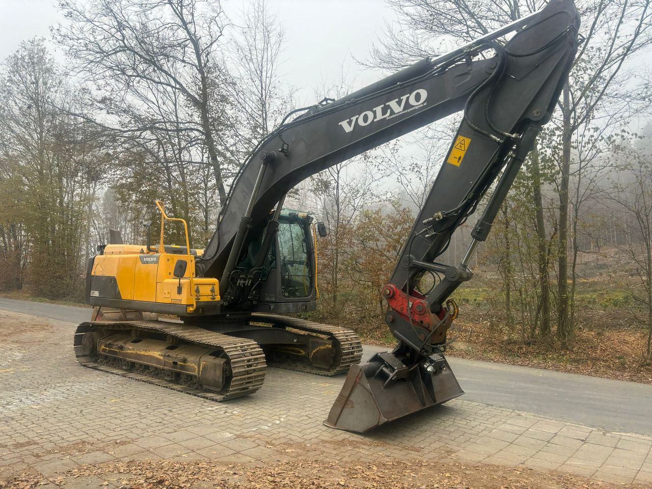 Volvo EC 220 DL - Гусеничний екскаватор: фото 4 Volvo EC 220 DL - Гусеничний екскаватор: фото 4