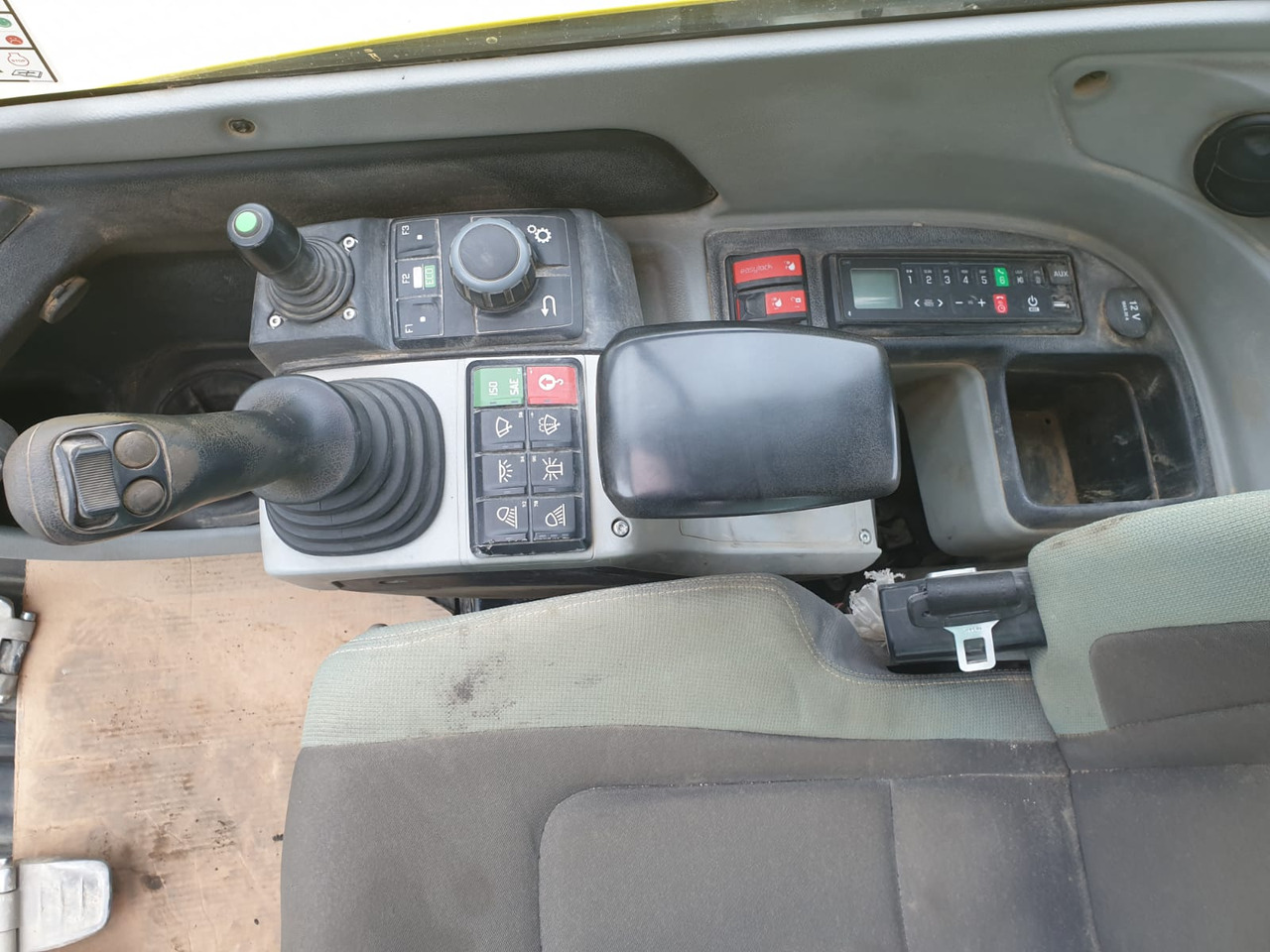 Міні-екскаватор WACKER NEUSON EZ 80: фото 17 Міні-екскаватор WACKER NEUSON EZ 80: фото 17