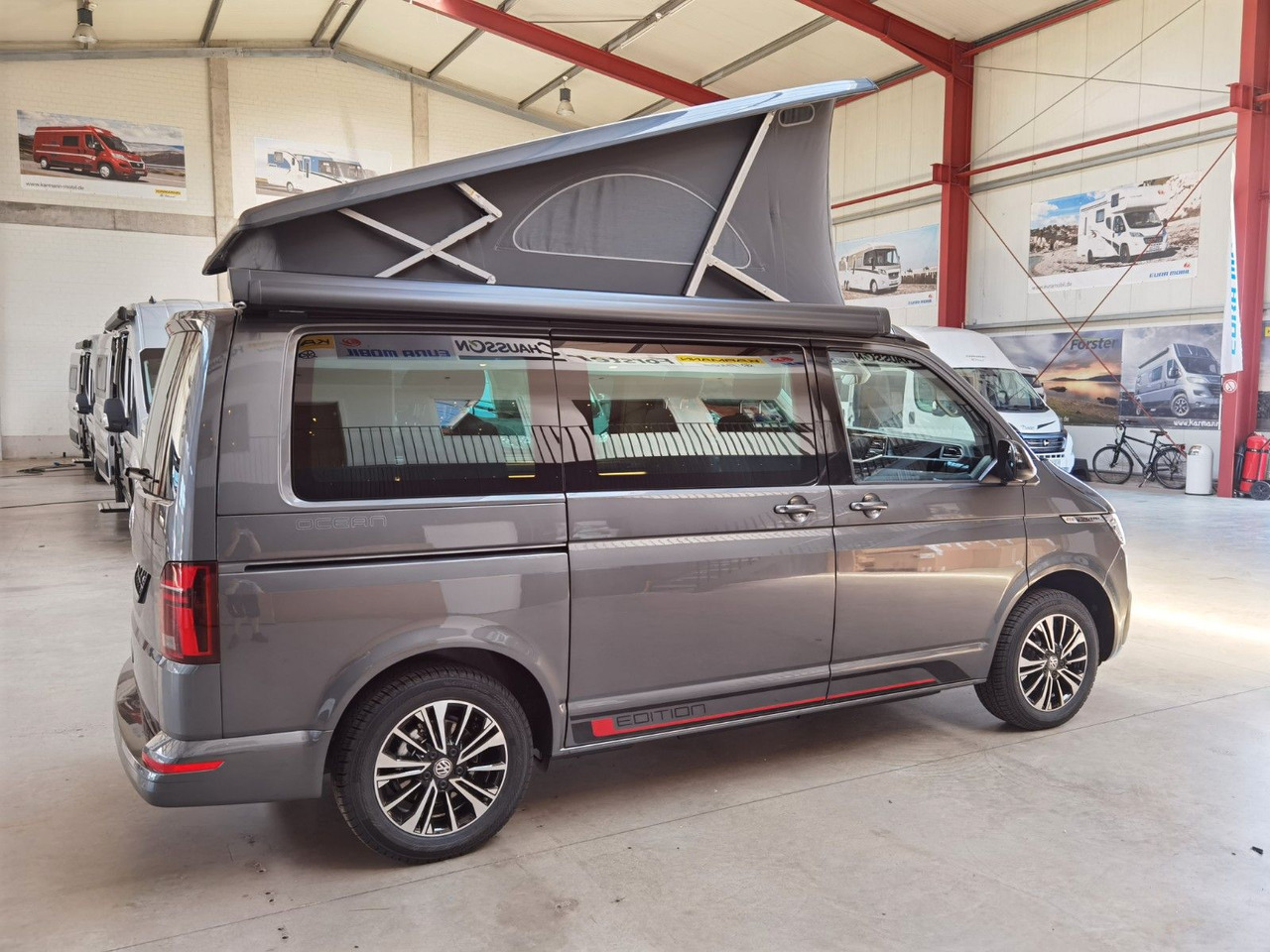 Volkswagen T6.1 CALIFORNIA OCEAN EDITION / ACC / NAVI / DSG - Будинок на колесах: фото 4 Volkswagen T6.1 CALIFORNIA OCEAN EDITION / ACC / NAVI / DSG - Будинок на колесах: фото 4