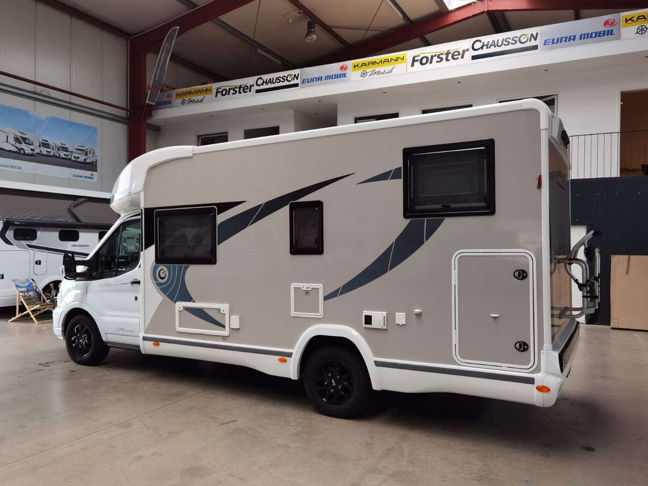 Chausson 627 GA TITANIUM -PREMIUM /EINZELBETTEN & HUBBETT - Напівінтегрований автобудинок: фото 5 Chausson 627 GA TITANIUM -PREMIUM /EINZELBETTEN & HUBBETT - Напівінтегрований автобудинок: фото 5
