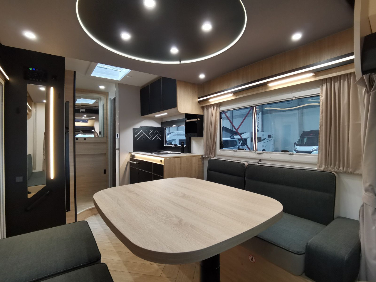 Chausson 640 TITANIUM / MODELL 2026 / 165PS /XXL-HUBBETT - Напівінтегрований автобудинок: фото 5 Chausson 640 TITANIUM / MODELL 2026 / 165PS /XXL-HUBBETT - Напівінтегрований автобудинок: фото 5
