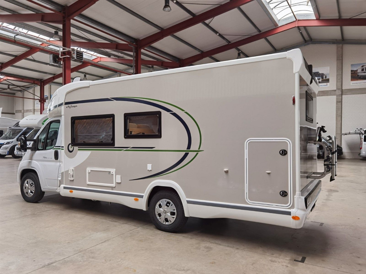 Chausson 724 ETAPE - LINE /140PS /ZUBEHÖR & CONNECT PAKET - Напівінтегрований автобудинок: фото 5 Chausson 724 ETAPE - LINE /140PS /ZUBEHÖR & CONNECT PAKET - Напівінтегрований автобудинок: фото 5