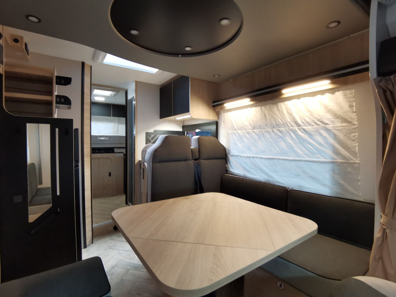 Напівінтегрований автобудинок Chausson 724 ETAPE - LINE /140PS /ZUBEHÖR & CONNECT PAKET: фото 11