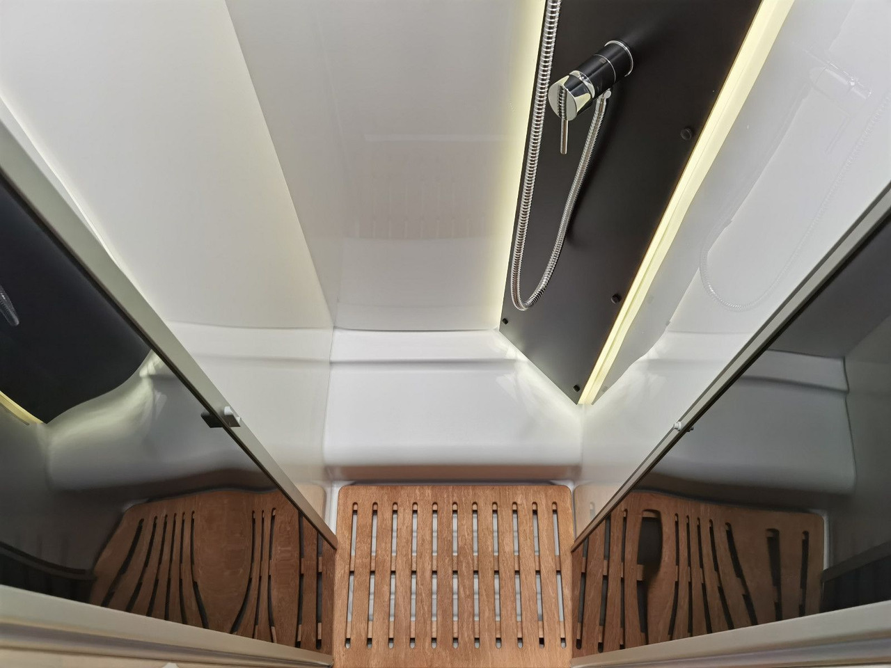 Напівінтегрований автобудинок Chausson 724 ETAPE - LINE /140PS /ZUBEHÖR & CONNECT PAKET: фото 21