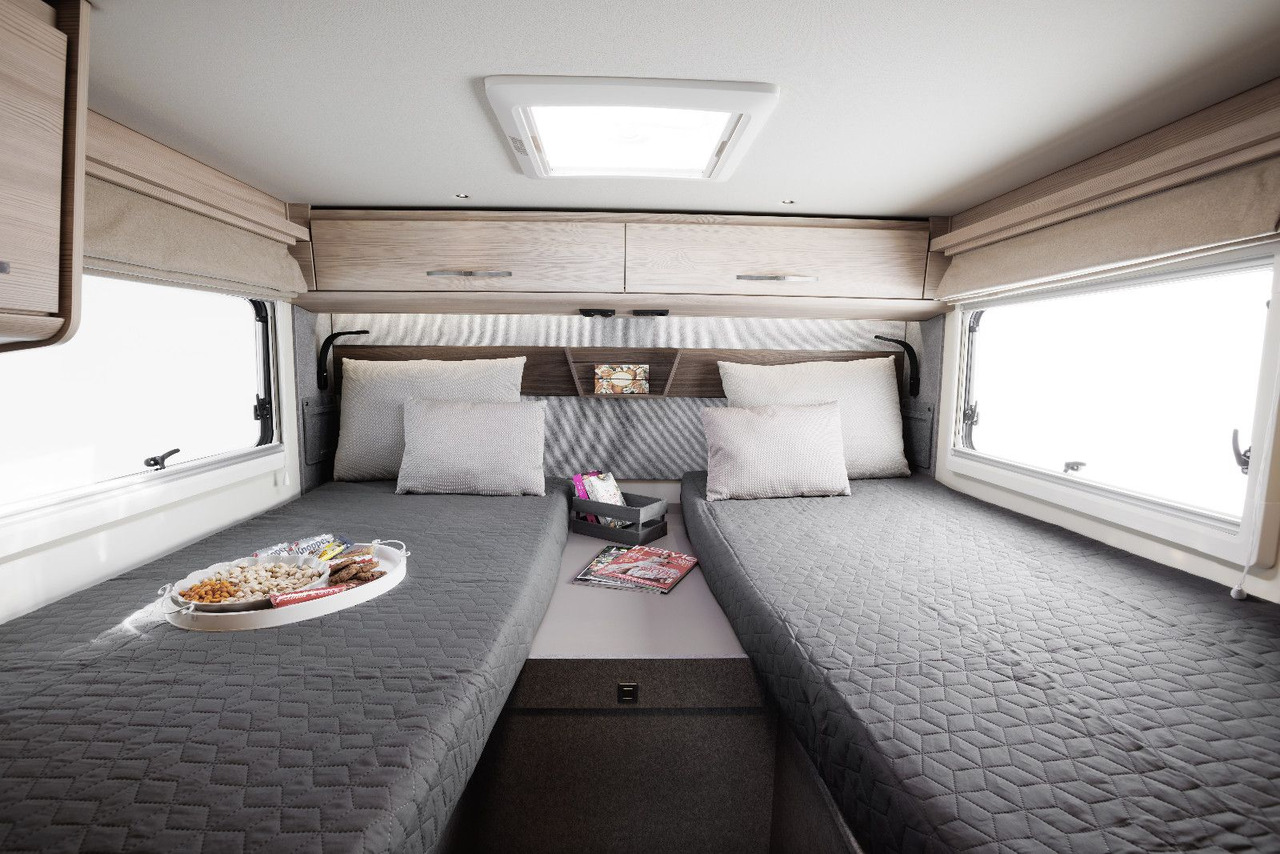 Інтегрований автобудинок Eura Mobil INTEGRA LINE GT 726 EF / MB 170PS-9G / MOD.2026: фото 11 Інтегрований автобудинок Eura Mobil INTEGRA LINE GT 726 EF / MB 170PS-9G / MOD.2026: фото 11