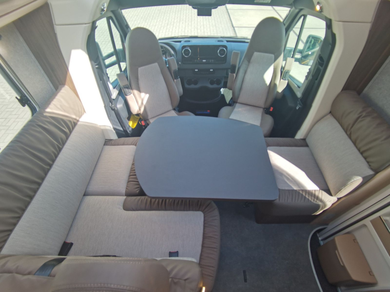 Напівінтегрований автобудинок Eura Mobil PROFILA T 726 EB - MODELL 2025 -MONDIAL PLUS & S: фото 14