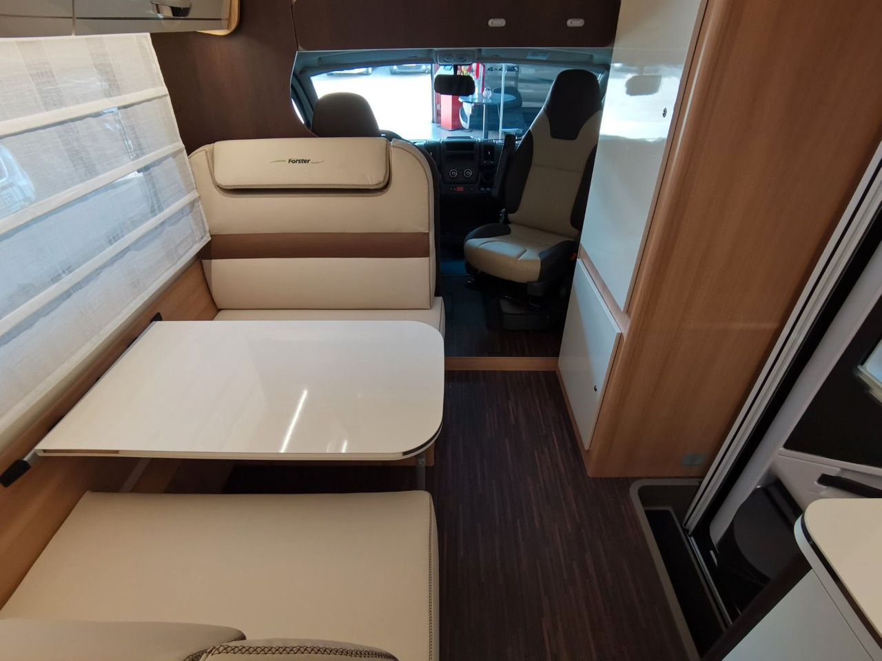 Альковний автобудинок Forster A 699 HB /140PS / VB - ZUBEHÖR-PAKET/ 6x SITZP.: фото 15