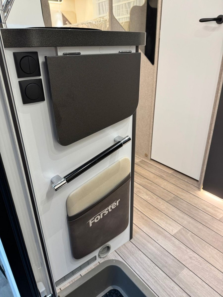 Напівінтегрований автобудинок Forster T 699 EB / -2026-/ 140PS/ EINZELBETTEN & HUBBETT: фото 25