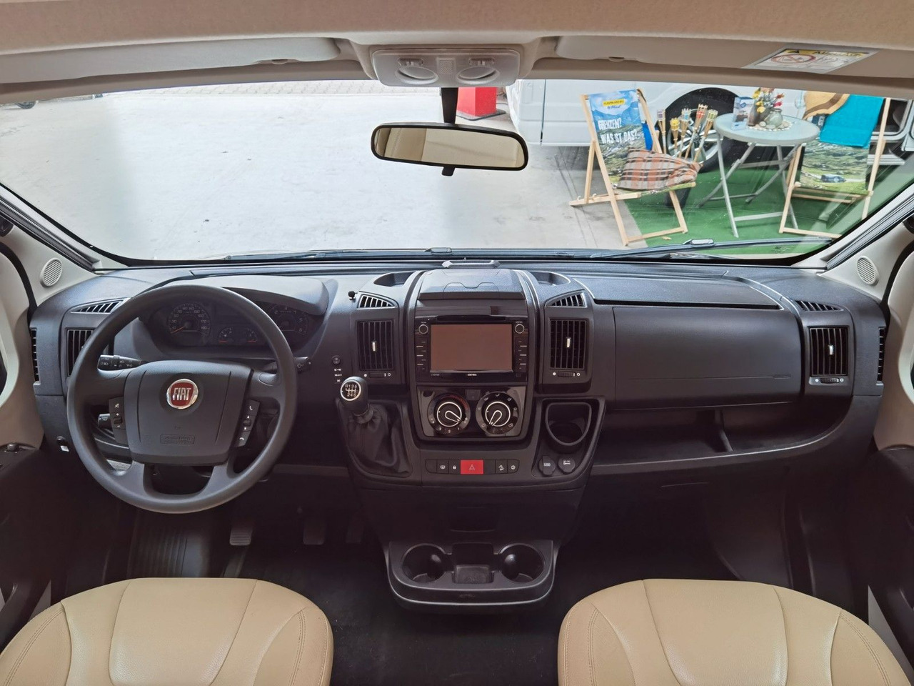 Напівінтегрований автобудинок HYMER / ERIBA / HYMERCAR EXSIS T 588 / SAT / AHK / NAVI / EINZELBETTEN: фото 11