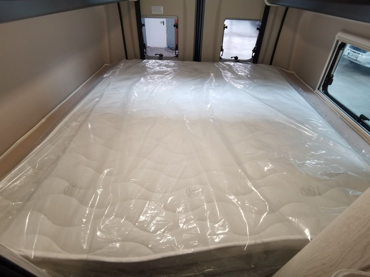 Кастенваген Karmann DAVIS 630 LIFESTYLE/ - 2026 - / XXL-HUBBETT -GAR: фото 20 Кастенваген Karmann DAVIS 630 LIFESTYLE/ - 2026 - / XXL-HUBBETT -GAR: фото 20