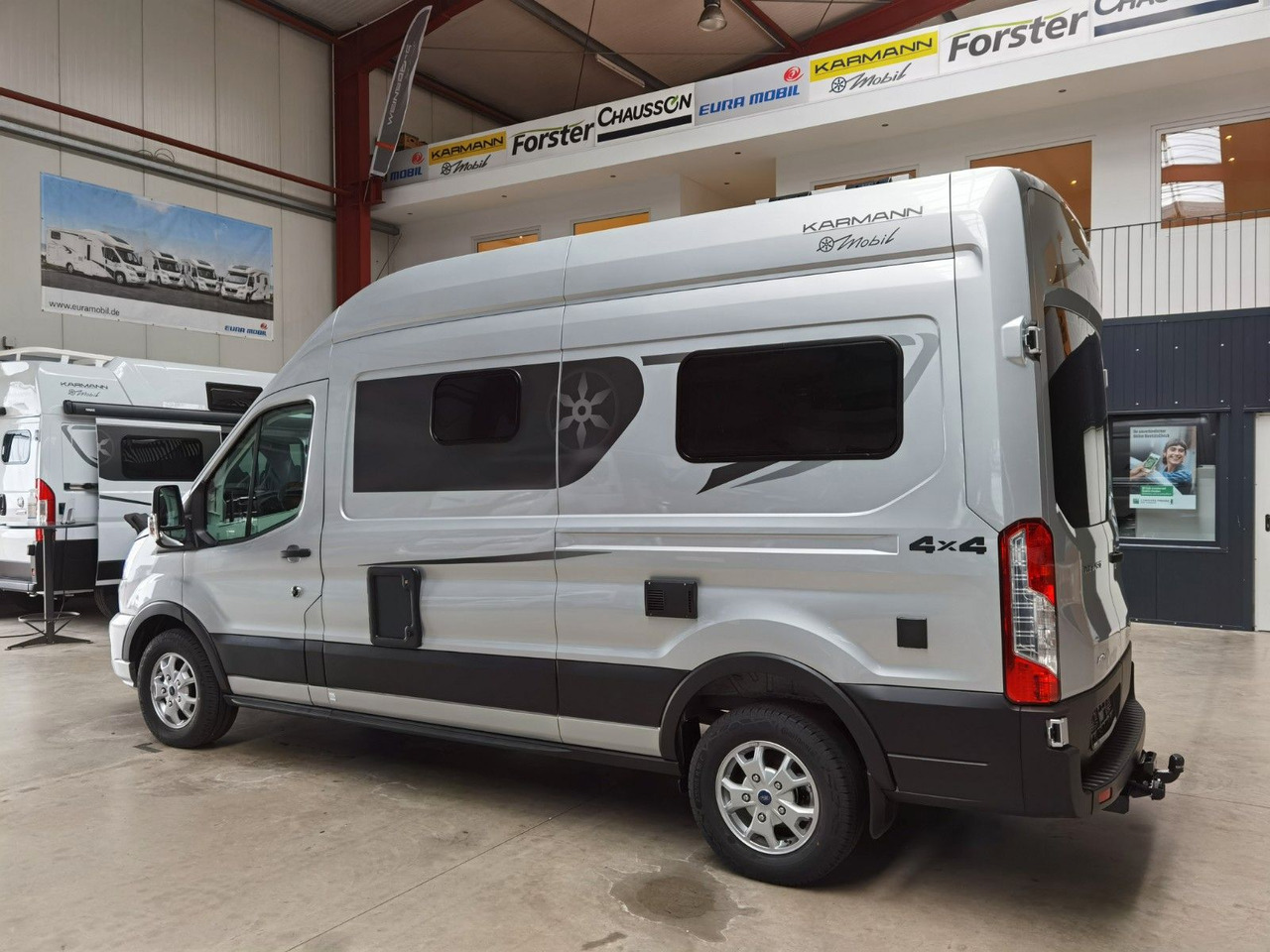 Karmann DEXTER 570 / 170PS-4x4 /SOLAR/ AHK/ EINZELBETTEN - Кастенваген: фото 5 Karmann DEXTER 570 / 170PS-4x4 /SOLAR/ AHK/ EINZELBETTEN - Кастенваген: фото 5