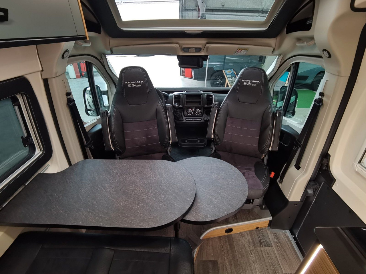 Karmann DEXTER 580 / MODELL 2026 / 8G.AUTOMATIK - Кастенваген: фото 4 Karmann DEXTER 580 / MODELL 2026 / 8G.AUTOMATIK - Кастенваген: фото 4