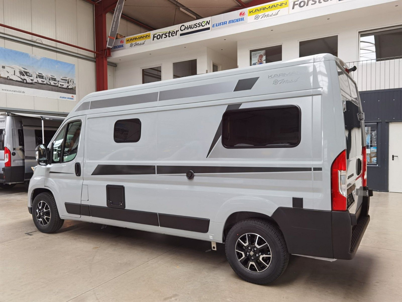 Karmann DEXTER 600 / -2026-/ EINZELBETTEN & BAR VERSION - Кастенваген: фото 5 Karmann DEXTER 600 / -2026-/ EINZELBETTEN & BAR VERSION - Кастенваген: фото 5