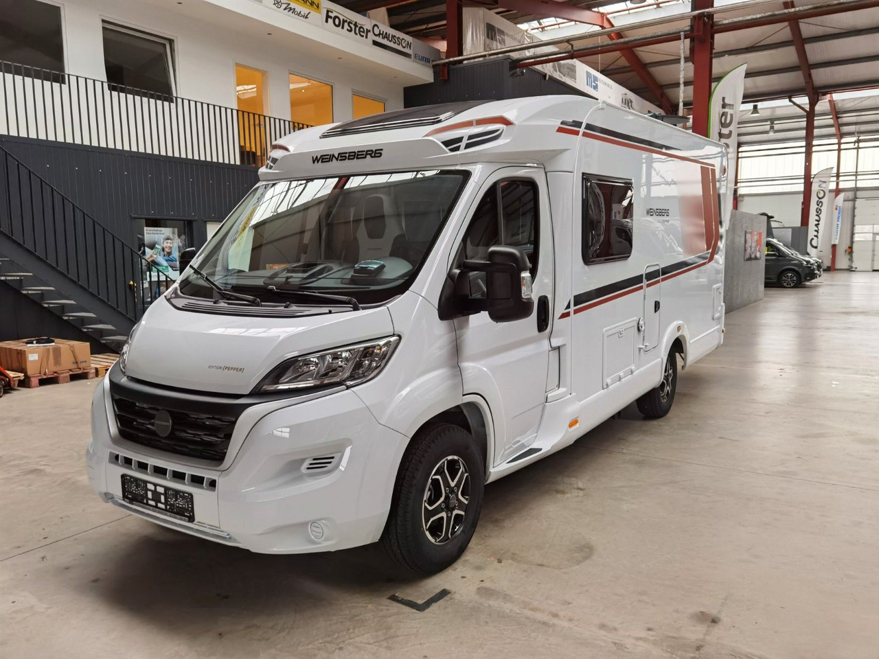 Напівінтегрований автобудинок Weinsberg CARACOMPACT 600 MF PEPPER / 140PS - 9G AUTOMATIK: фото 7 Напівінтегрований автобудинок Weinsberg CARACOMPACT 600 MF PEPPER / 140PS - 9G AUTOMATIK: фото 7