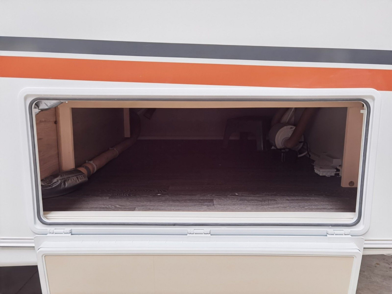 Причіп дача Weinsberg CARAONE 480 QDK / - 2026 - / ETAGENBETTEN: фото 12 Причіп дача Weinsberg CARAONE 480 QDK / - 2026 - / ETAGENBETTEN: фото 12