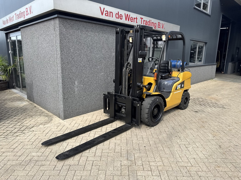 Caterpillar GP35 Triplo 430 Freelift / Sideshift / 4e Functie LPG 2008 - Газовий навантажувач: фото 3 Caterpillar GP35 Triplo 430 Freelift / Sideshift / 4e Functie LPG 2008 - Газовий навантажувач: фото 3