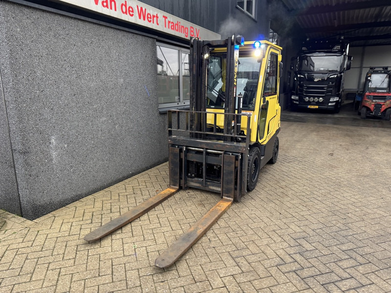 Hyster H3.0FT Duplo 300 Sideshift / Vorkversteller LPG 2018 - Газовий навантажувач: фото 3 Hyster H3.0FT Duplo 300 Sideshift / Vorkversteller LPG 2018 - Газовий навантажувач: фото 3