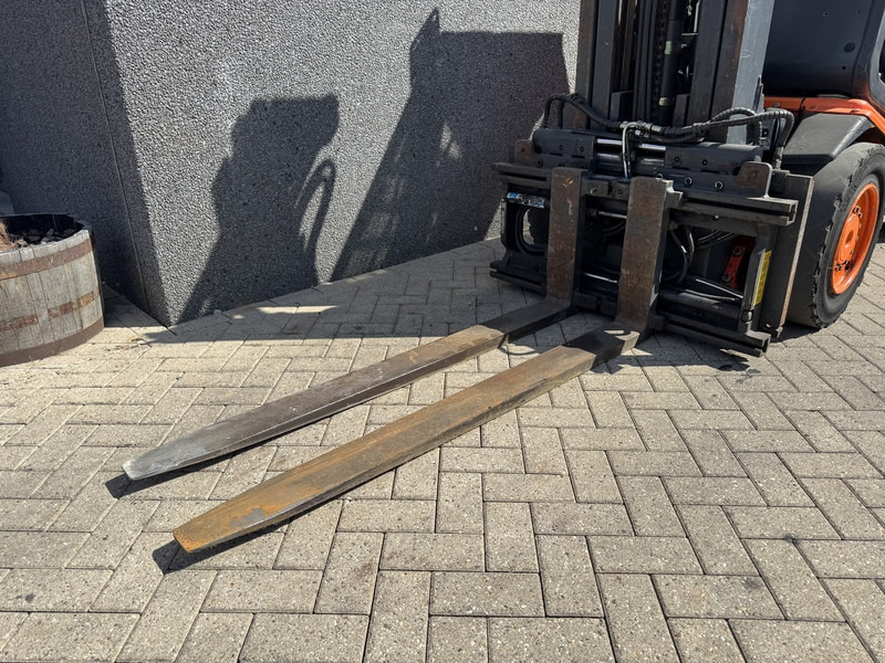 Газовий навантажувач Linde H30T- 03: фото 8