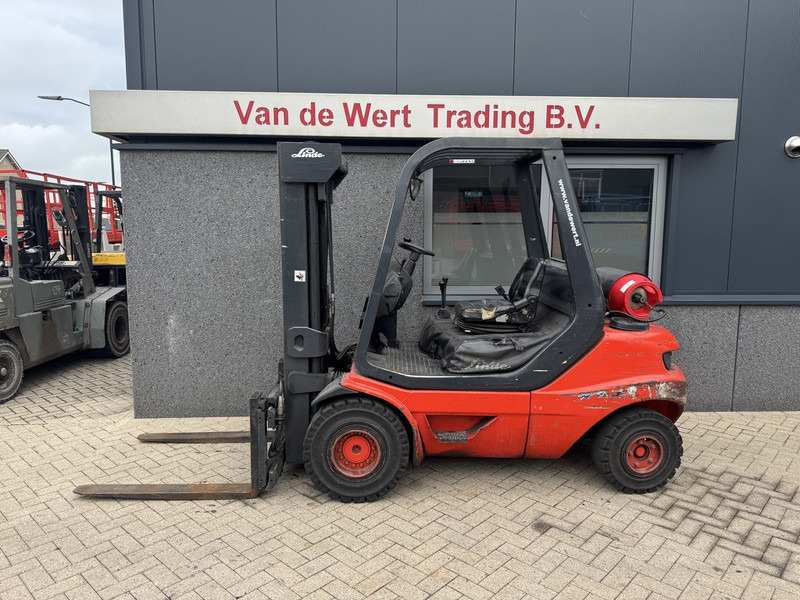 Linde H30T-03 Triplo 475 Freelift/Sideshift/4e functie LPG 1998 - Газовий навантажувач: фото 1 Linde H30T-03 Triplo 475 Freelift/Sideshift/4e functie LPG 1998 - Газовий навантажувач: фото 1