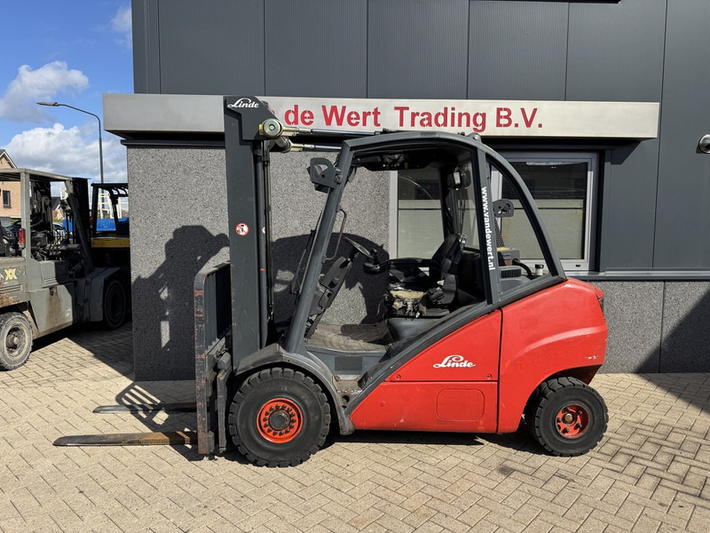Linde H35D triplo550 Freelift / Sideshift 2007 VW DIESEL - Дизельний навантажувач: фото 1 Linde H35D triplo550 Freelift / Sideshift 2007 VW DIESEL - Дизельний навантажувач: фото 1