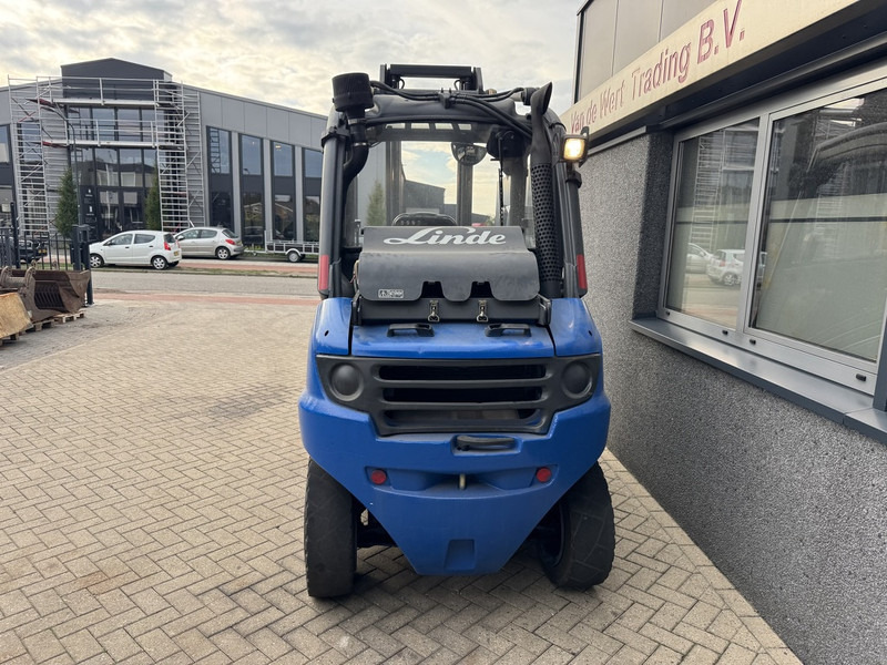 Linde H45T Duplo 400 Freelift / Sideshift / 4e Functie LPG 2005 - Газовий навантажувач: фото 5 Linde H45T Duplo 400 Freelift / Sideshift / 4e Functie LPG 2005 - Газовий навантажувач: фото 5
