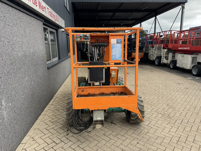 Niftylift HR12NDE 4x4 kubota diesel 2015 - Колінчастий підйомник: фото 4 Niftylift HR12NDE 4x4 kubota diesel 2015 - Колінчастий підйомник: фото 4