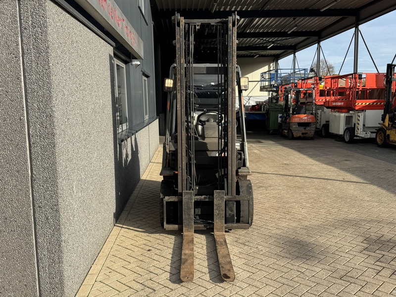 Газовий навантажувач Toyota 42-7FGF25 duplo 400 3e / 4e Functie LPG 2001: фото 8 Газовий навантажувач Toyota 42-7FGF25 duplo 400 3e / 4e Functie LPG 2001: фото 8