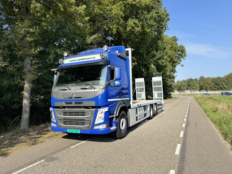 Volvo FM370 6X2 Machine Transporter / Oprij Vrachtwagen 2019 / EURO 6 / 550DKM / Steering Wheel / APK 11-2026 - Автовоз вантажівка: фото 2 Volvo FM370 6X2 Machine Transporter / Oprij Vrachtwagen 2019 / EURO 6 / 550DKM / Steering Wheel / APK 11-2026 - Автовоз вантажівка: фото 2