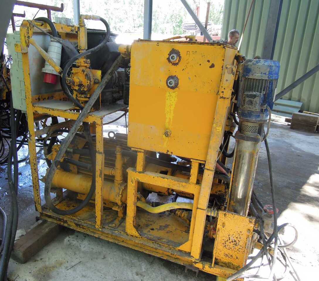 AtlasCopco BUT 6 EH drill boom - Тунелепрохідницьк комплекс: фото 4 AtlasCopco BUT 6 EH drill boom - Тунелепрохідницьк комплекс: фото 4