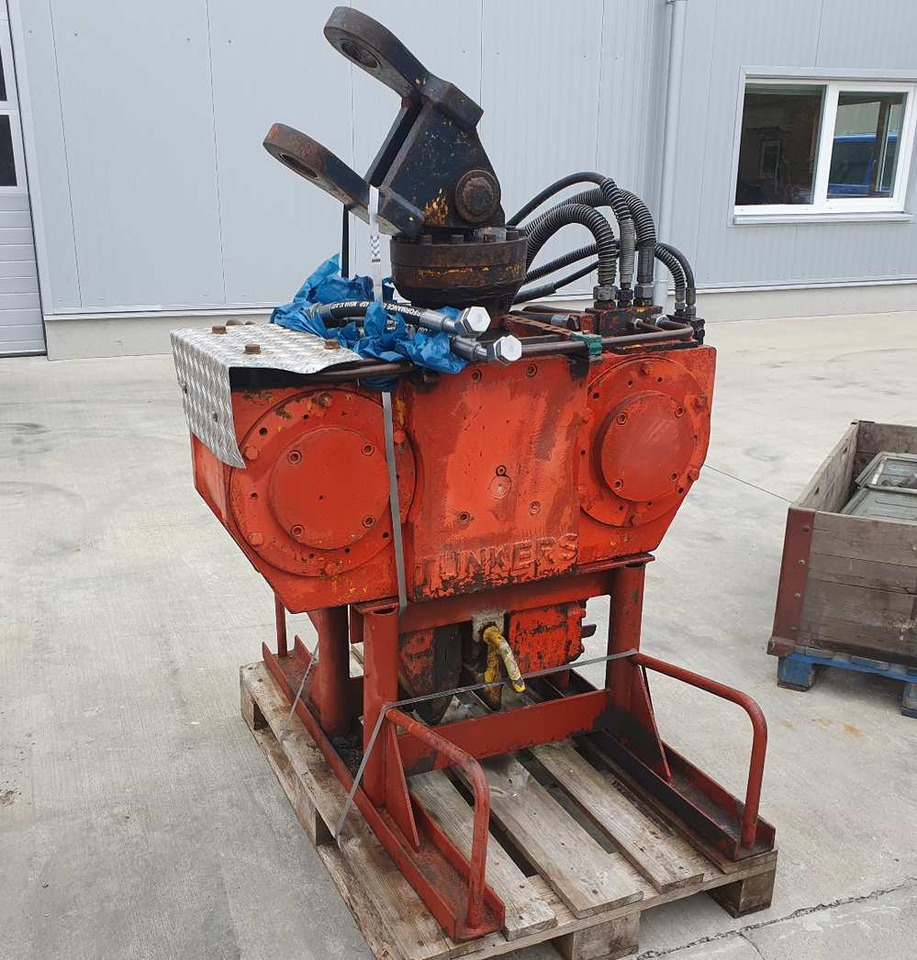 Delmag Tünkers HVB 33/30 vibro hammer - Палебійна установка: фото 2 Delmag Tünkers HVB 33/30 vibro hammer - Палебійна установка: фото 2