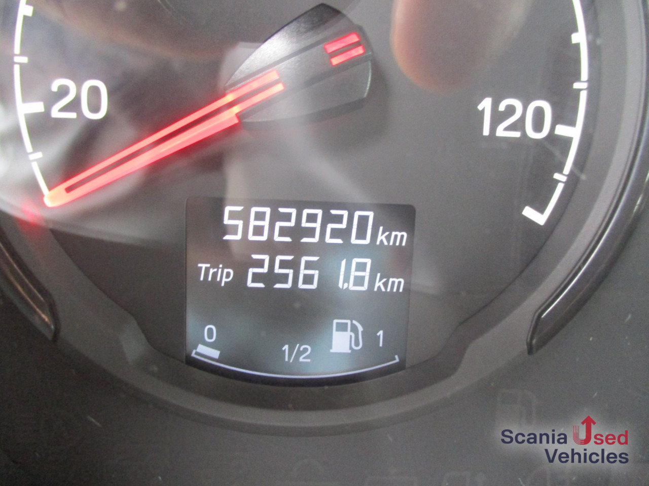 SCANIA R 450 A4x2NA - Тягач: фото 4 SCANIA R 450 A4x2NA - Тягач: фото 4