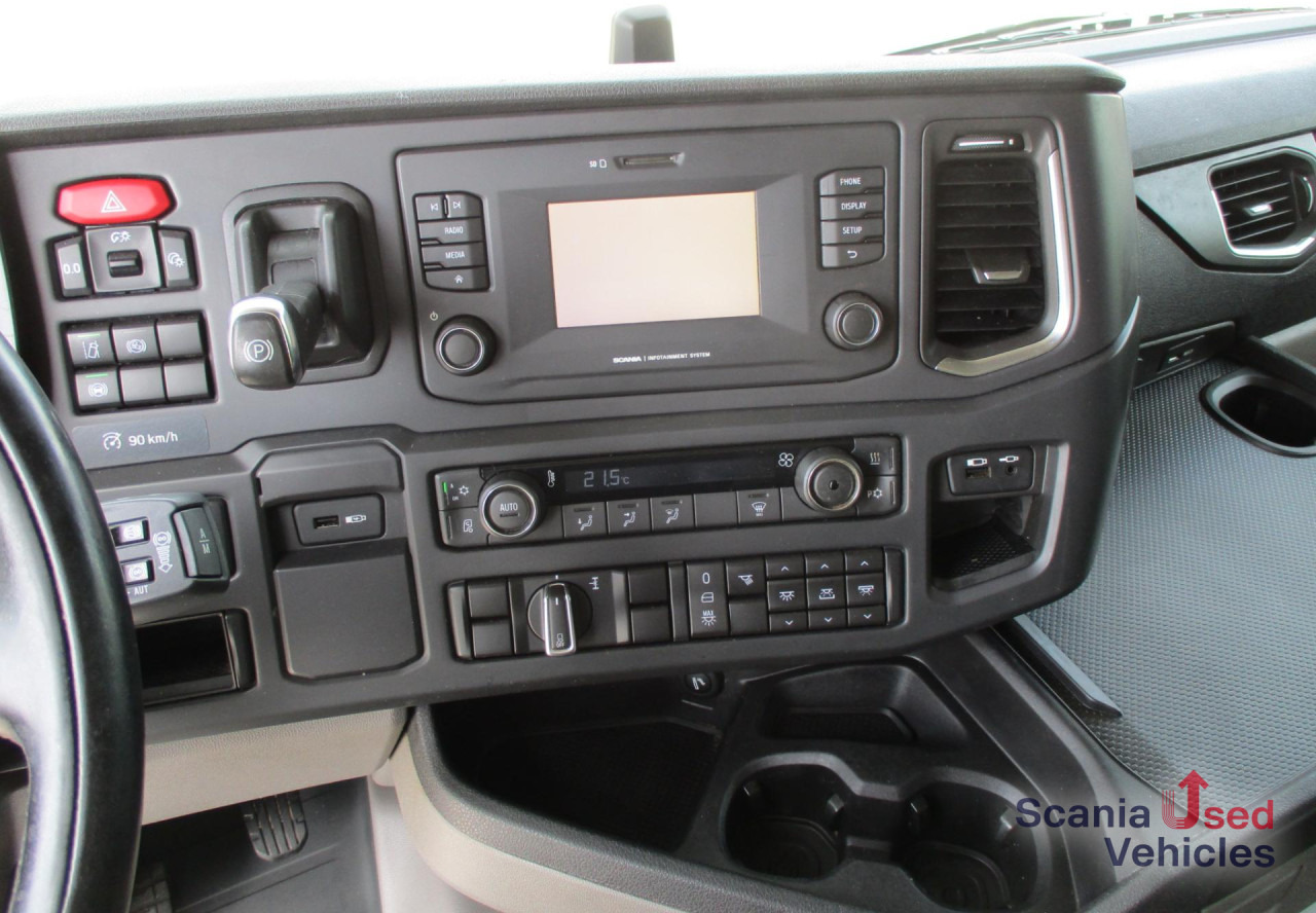 SCANIA R 450 A4x2NA - Тягач: фото 2 SCANIA R 450 A4x2NA - Тягач: фото 2