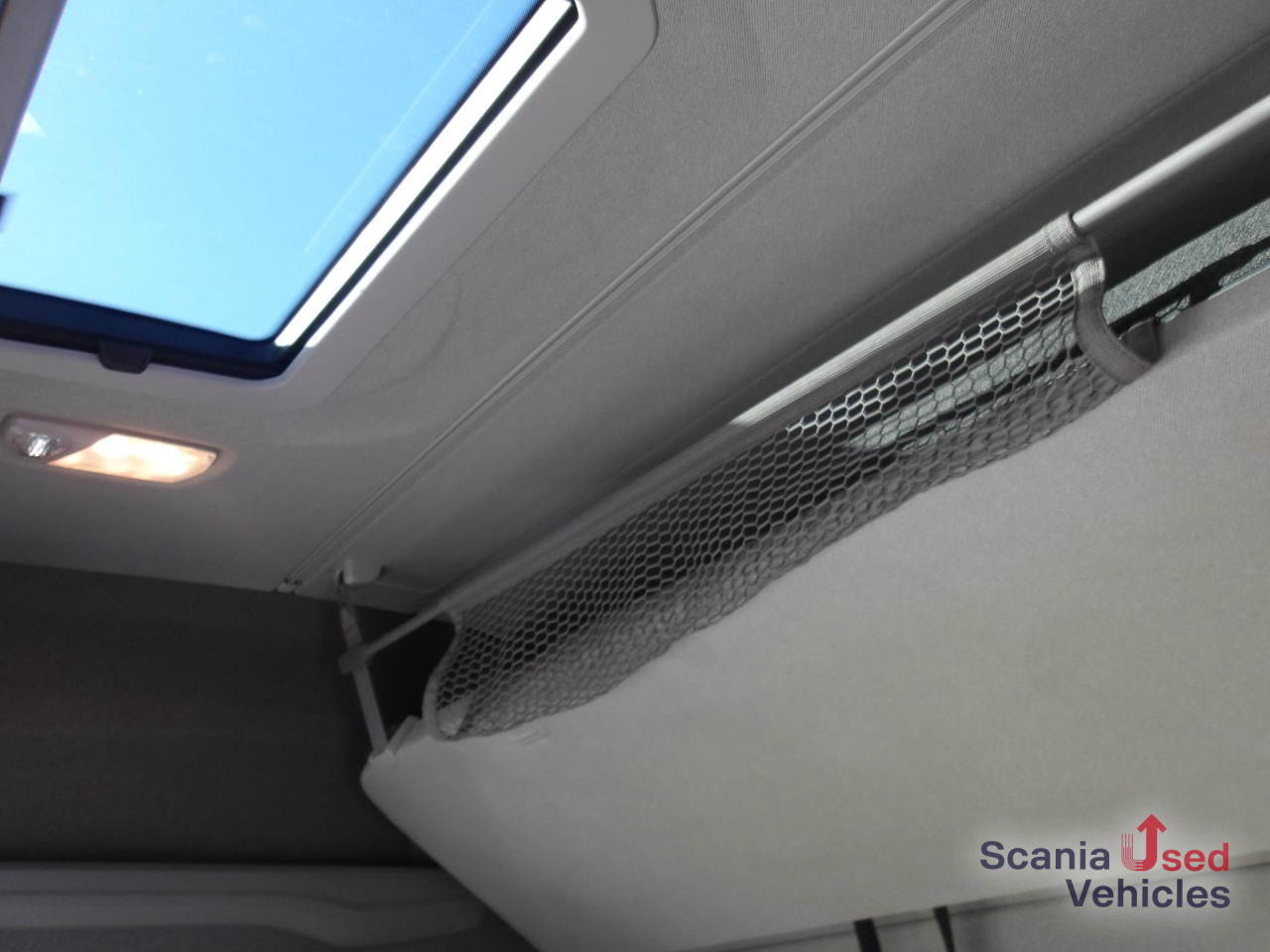 Тягач SCANIA R 460 A4x2NA / Schubbodenhydraulik: фото 14 Тягач SCANIA R 460 A4x2NA / Schubbodenhydraulik: фото 14