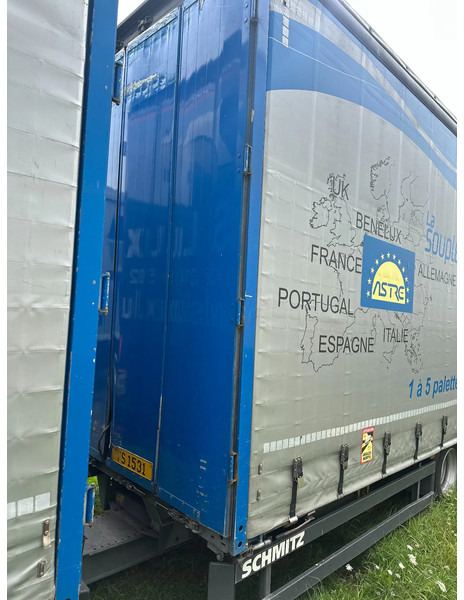 DAF XF 440 DAF XF 440 6x2 / SUPERSPACECAB / KOMBI MIT ANHANGER SCHMITZ 2016 / DURCHLADEN / 2 STUCK - Тентована вантажівка: фото 3 DAF XF 440 DAF XF 440 6x2 / SUPERSPACECAB / KOMBI MIT ANHANGER SCHMITZ 2016 / DURCHLADEN / 2 STUCK - Тентована вантажівка: фото 3