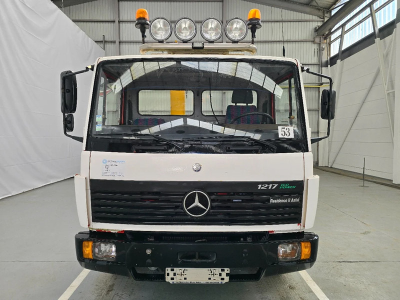 Mercedes-Benz E 1217 - BR 9 / LAMMES - BLATT - SPRING / EFFER KRAAN / DHOLLANDIA - Бортова вантажівка/ Платформа, Вантажівка з маніпулятором: фото 2 Mercedes-Benz E 1217 - BR 9 / LAMMES - BLATT - SPRING / EFFER KRAAN / DHOLLANDIA - Бортова вантажівка/ Платформа, Вантажівка з маніпулятором: фото 2