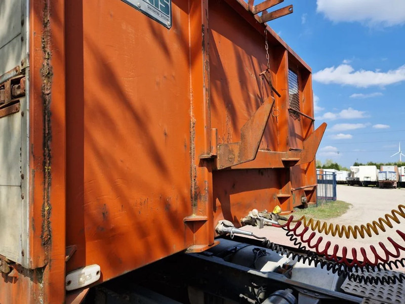 Pacton 3 AS / ROLKRAAN KENNIS TYPE 14.000 / FREINS TAMBOURS / DRUM BRAKES - Бортовий напівпричіп/ Платформа: фото 2 Pacton 3 AS / ROLKRAAN KENNIS TYPE 14.000 / FREINS TAMBOURS / DRUM BRAKES - Бортовий напівпричіп/ Платформа: фото 2