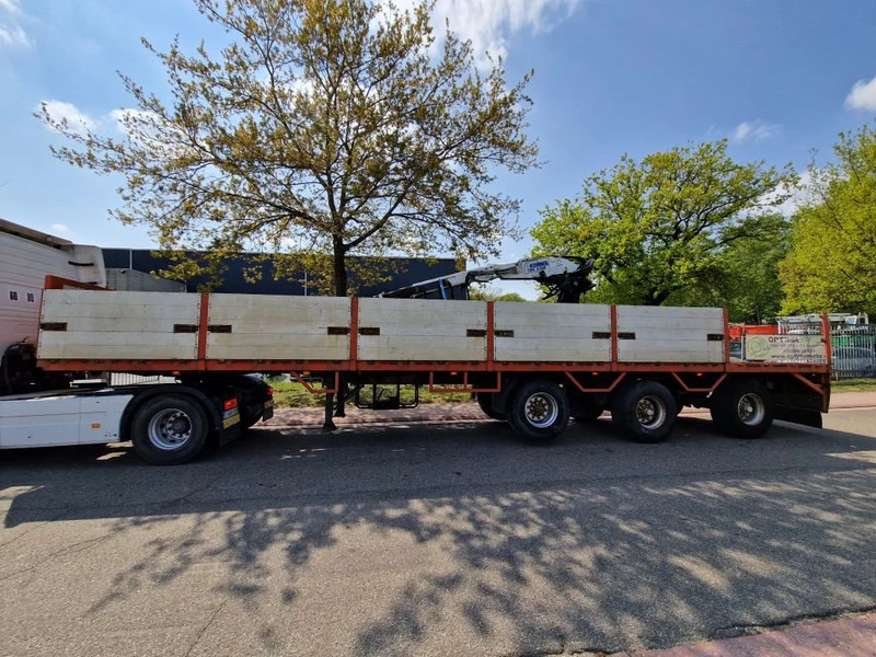 Pacton 3 AS / ROLKRAAN KENNIS TYPE 14.000 / FREINS TAMBOURS / DRUM BRAKES - Бортовий напівпричіп/ Платформа: фото 4 Pacton 3 AS / ROLKRAAN KENNIS TYPE 14.000 / FREINS TAMBOURS / DRUM BRAKES - Бортовий напівпричіп/ Платформа: фото 4