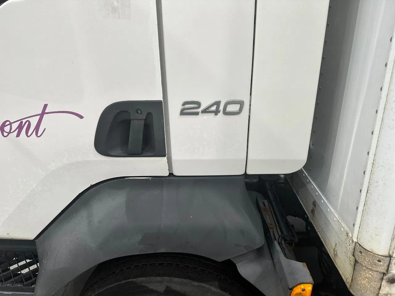 Volvo FL 240 VERHUISWAGEN / CAMION DE DÉMÉNAGEMENT - Вантажівка з закритим кузовом: фото 4 Volvo FL 240 VERHUISWAGEN / CAMION DE DÉMÉNAGEMENT - Вантажівка з закритим кузовом: фото 4