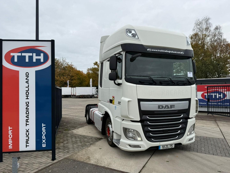 DAF XF460 SuperSpaceCab Intarder 2x fueltank - Тягач: фото 1 DAF XF460 SuperSpaceCab Intarder 2x fueltank - Тягач: фото 1