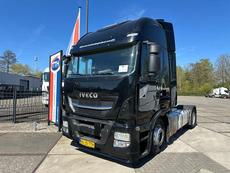 Iveco AS440S46T/FP-LT HI-WAY 2x fueltank height adjustable 5th wheel - Тягач: фото 2 Iveco AS440S46T/FP-LT HI-WAY 2x fueltank height adjustable 5th wheel - Тягач: фото 2