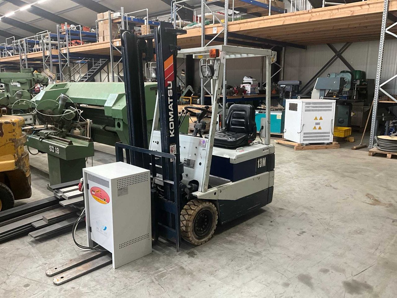 1991 KOMATSU FB13M-2 FORKLIFT - Навантажувач вилковий: фото 1 1991 KOMATSU FB13M-2 FORKLIFT - Навантажувач вилковий: фото 1