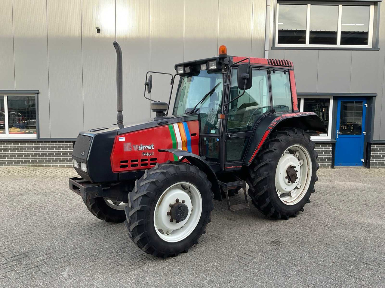 1996 VALMET 6400 HI-TROL ALL-WHEEL DRIVE FARM TRACTOR - Трактор: фото 1 1996 VALMET 6400 HI-TROL ALL-WHEEL DRIVE FARM TRACTOR - Трактор: фото 1