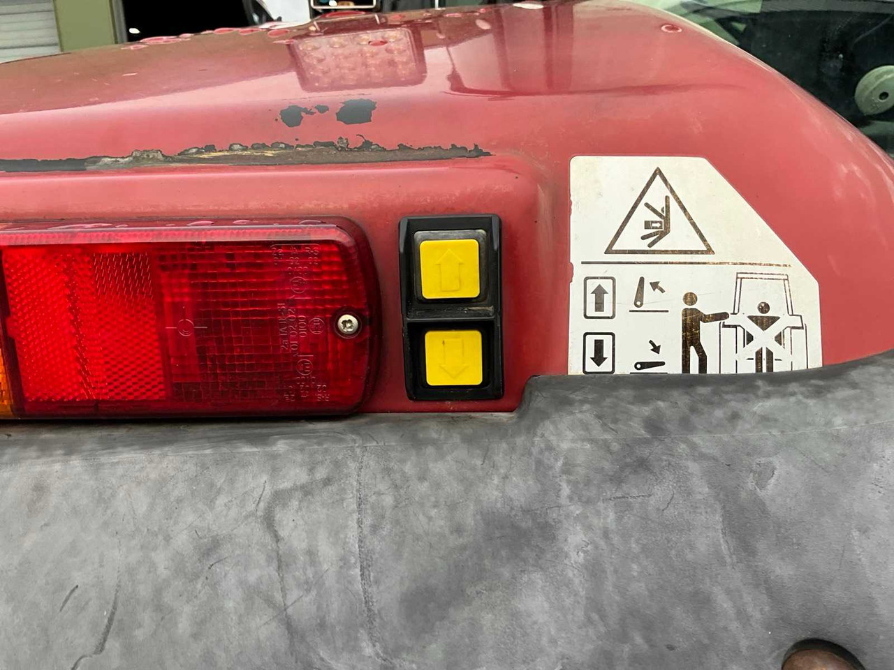 Трактор 2000 CASE IH MX100C ALL-WHEEL DRIVE FARM TRACTOR: фото 17 Трактор 2000 CASE IH MX100C ALL-WHEEL DRIVE FARM TRACTOR: фото 17