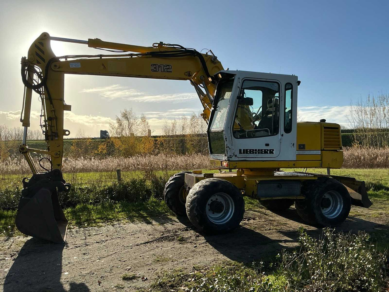 2001 LIEBHERR A312 WHEELED EXCAVATOR - Колісний екскаватор: фото 2 2001 LIEBHERR A312 WHEELED EXCAVATOR - Колісний екскаватор: фото 2