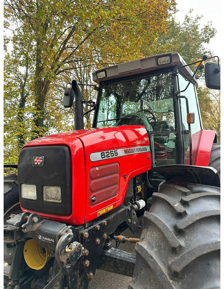 2002 MASSEY FERGUSON 6255 FOUR WHEEL DRIVE FARM TRACTOR - Трактор: фото 4 2002 MASSEY FERGUSON 6255 FOUR WHEEL DRIVE FARM TRACTOR - Трактор: фото 4