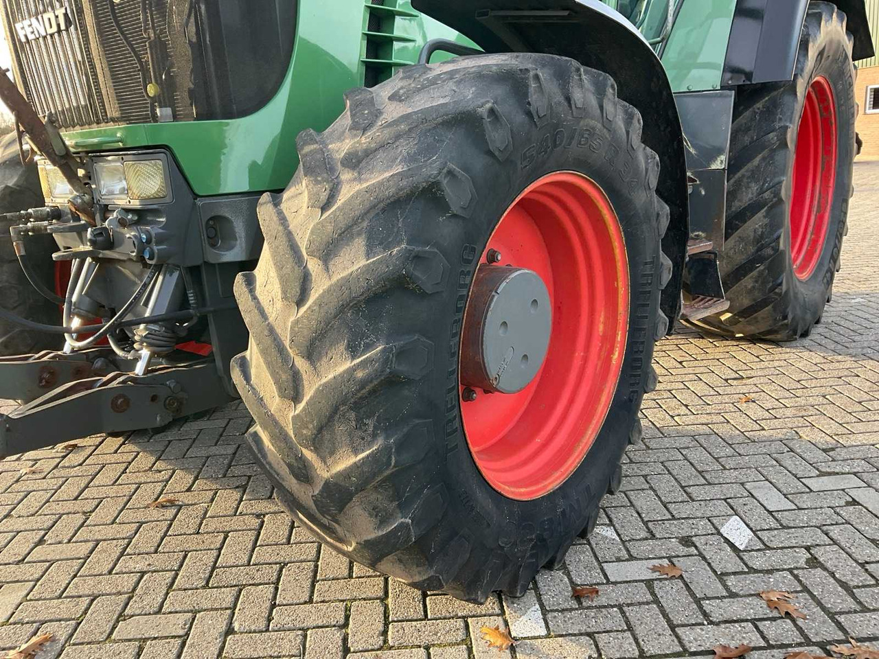 Трактор 2004 FENDT 916 VARIO TMS ALL-WHEEL DRIVE AGRICULTURAL TRACTOR: фото 16 Трактор 2004 FENDT 916 VARIO TMS ALL-WHEEL DRIVE AGRICULTURAL TRACTOR: фото 16