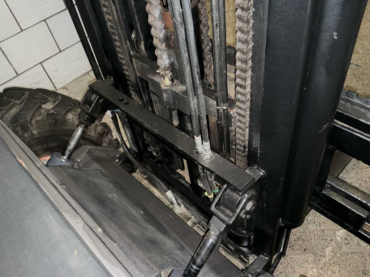 Навантажувач вилковий 2005 AUSA CH200H FORKLIFT: фото 11 Навантажувач вилковий 2005 AUSA CH200H FORKLIFT: фото 11